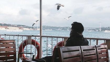 我们手机在线观看免费:掌心里的影院,随时随地观影无忧